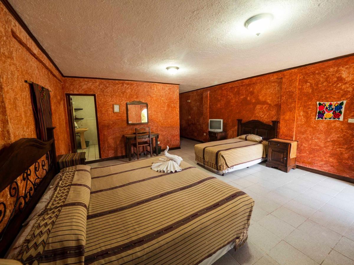 Hotel Tiosh Abaj Santiago Atitlán Kültér fotó